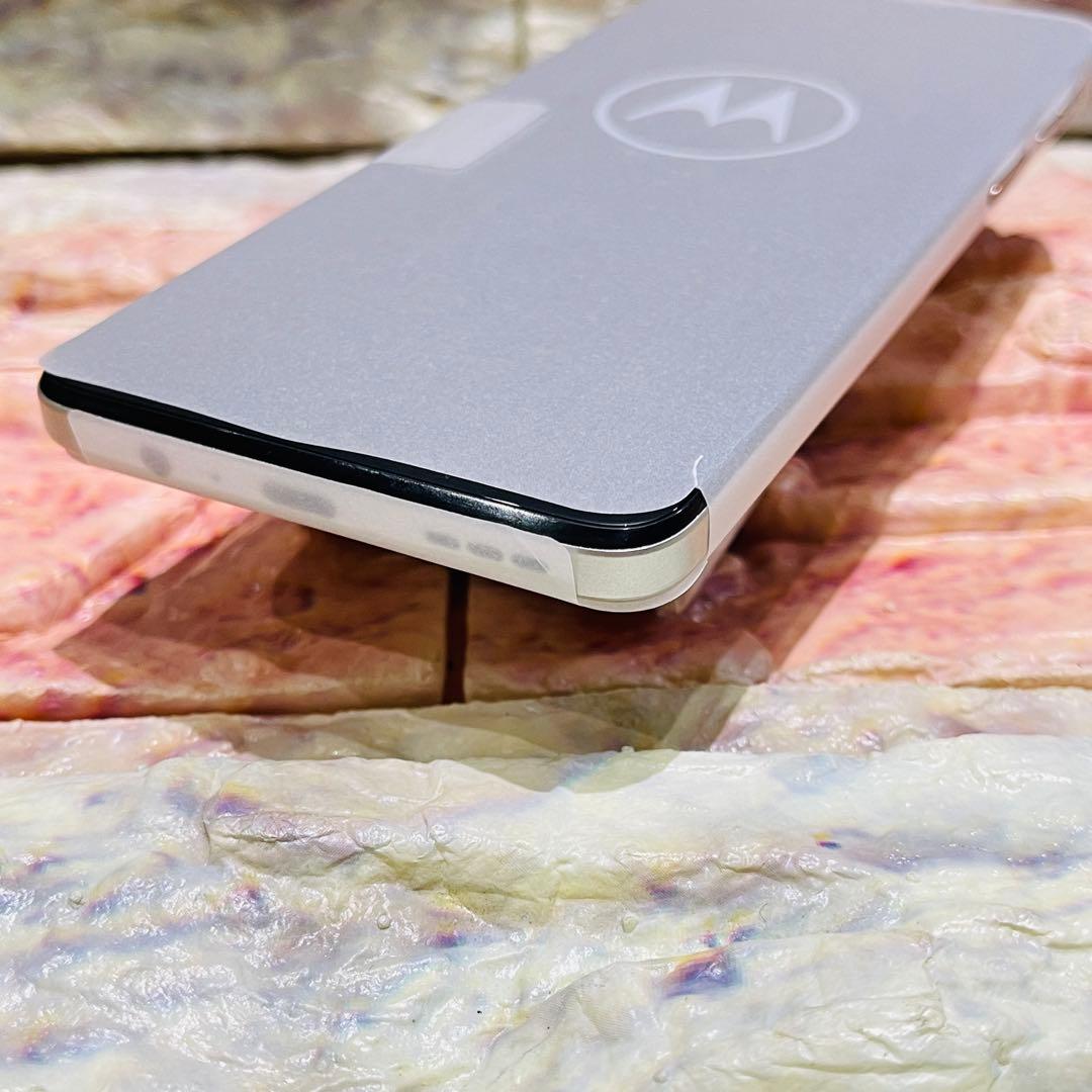 新品未使用 SIMフリー moto g64y 5G 128GB バニラクリーム