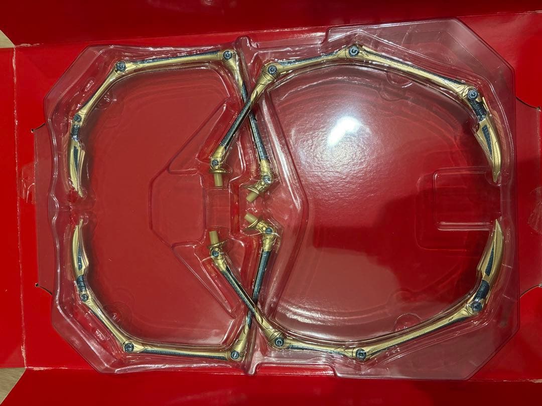 marvel Hot Toys ホットトイズ　アイアンスパイダー