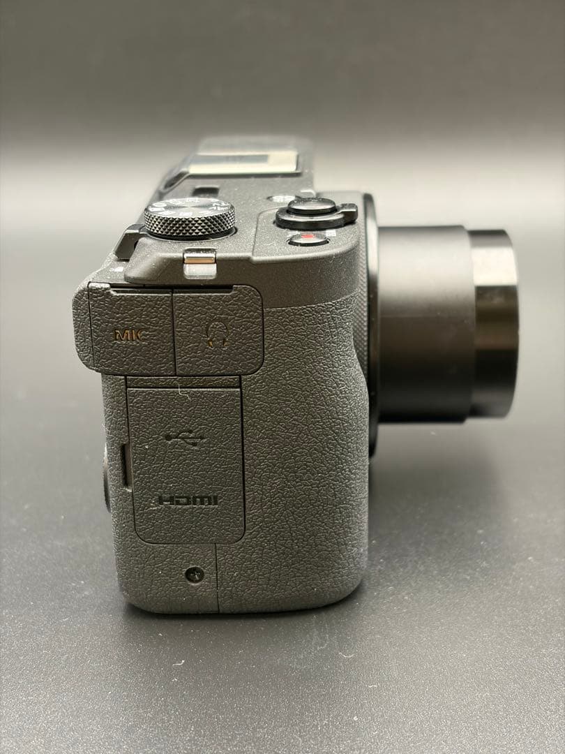 【美品・室内使用のみ】Canon PowerShot V1 付属品完備