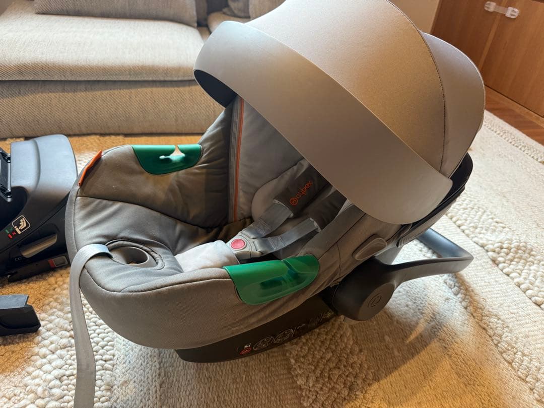 送料込★【cybex】ATON S2 i-SIZE+BASE ONE グレー