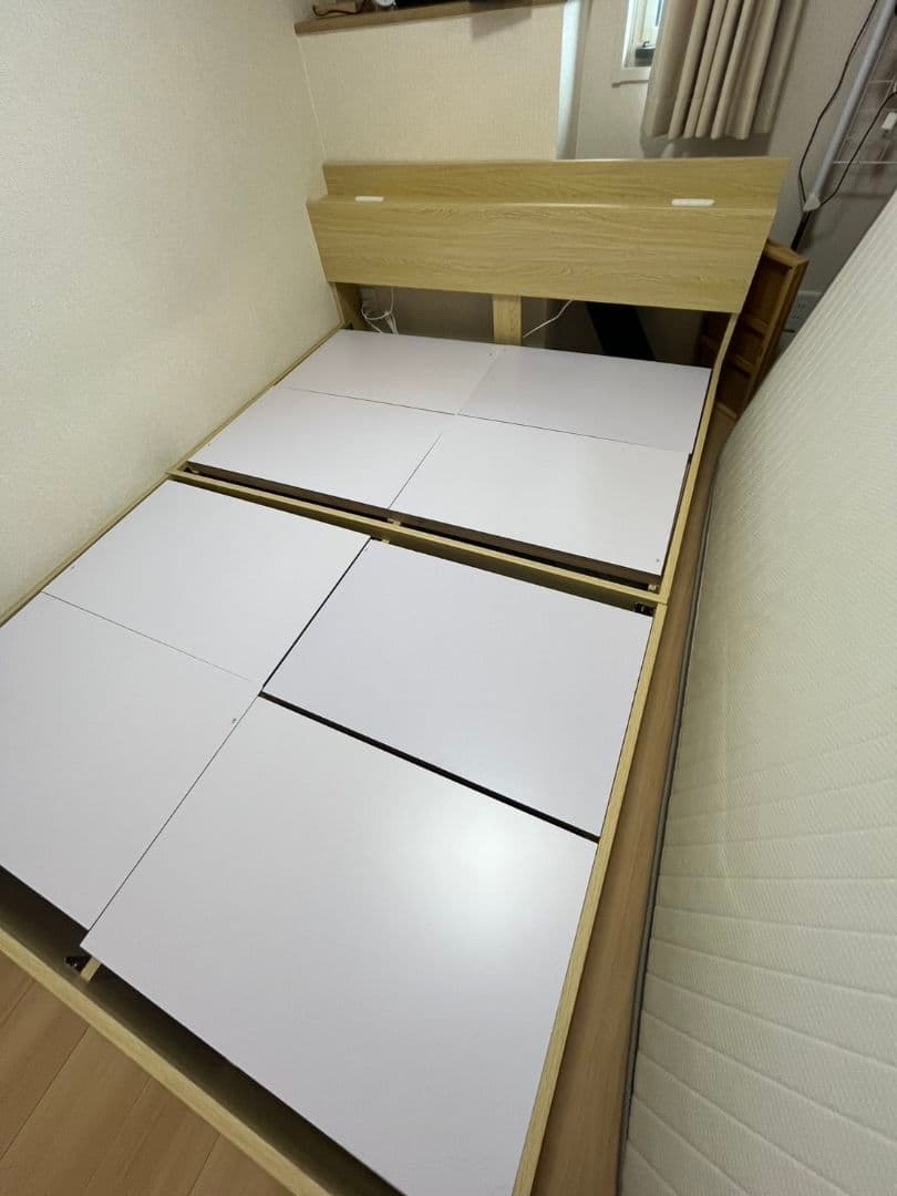 ニトリ　ダブルベッド(フレーム+マットレスセット)