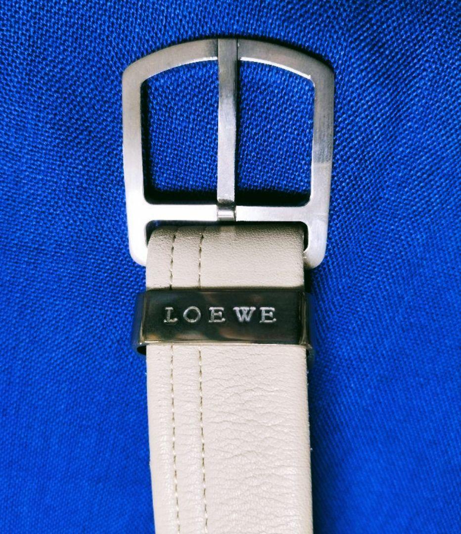 ✨特選品✨《LOEWE》✨ホワイト本革ベルト シルバーバックル 白ステッチベルト