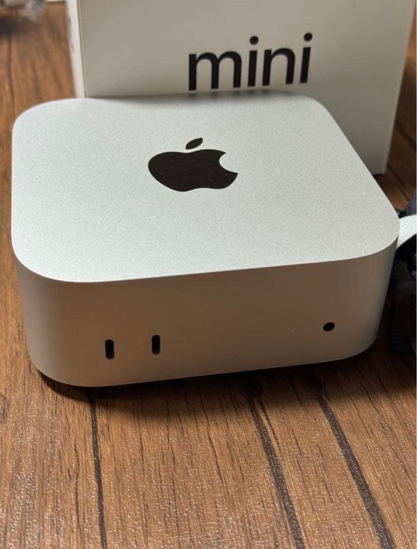 Apple Mac mini シルバー