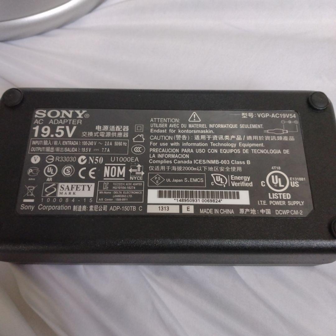 SONY VAIO　一体型PC　SVL241B17N