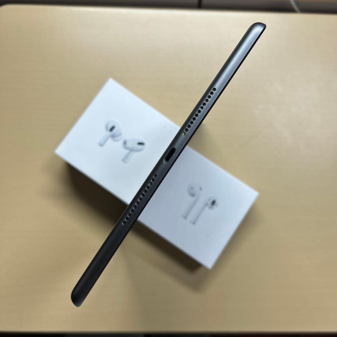 iPad 第9世代　Wi-Fi ジャンク　割れなし