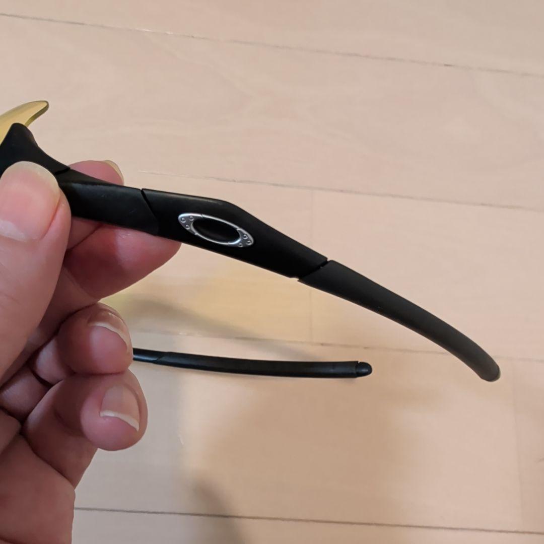 お値下げ　Oakley スポーツサングラス ブラックフレーム イエローレンズ