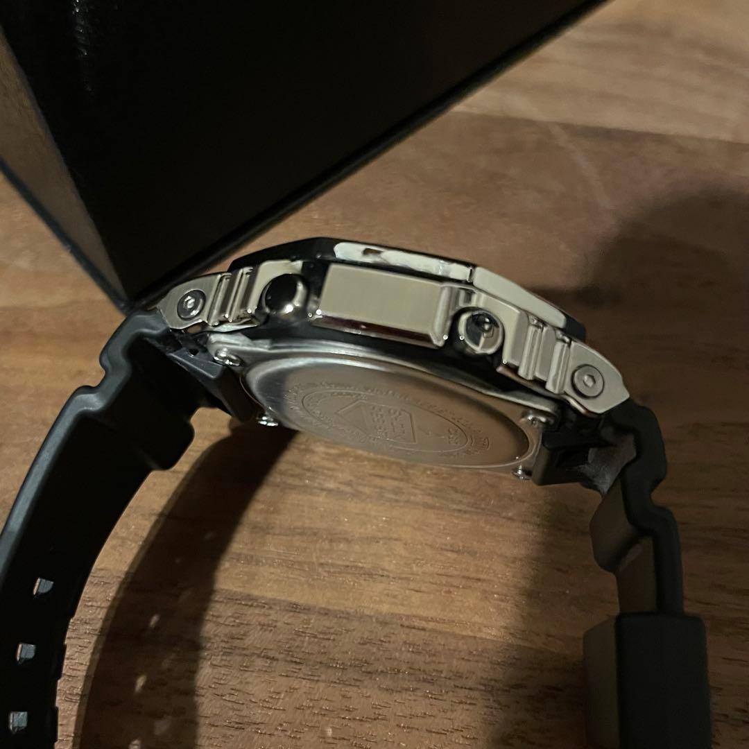 ジーショック メタルカバードGM-2100-1AJF G-SHOCK