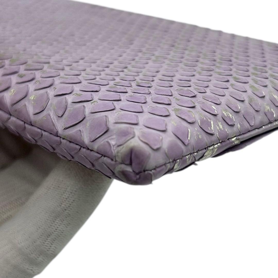 未使用級　アタオ　リモ　長財布　パイソン　薄紫　箔　薄紫　ロゴ　幸運を呼び込む