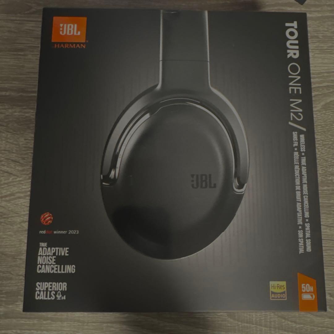JBL ONE M2ワイヤレスヘッドホン