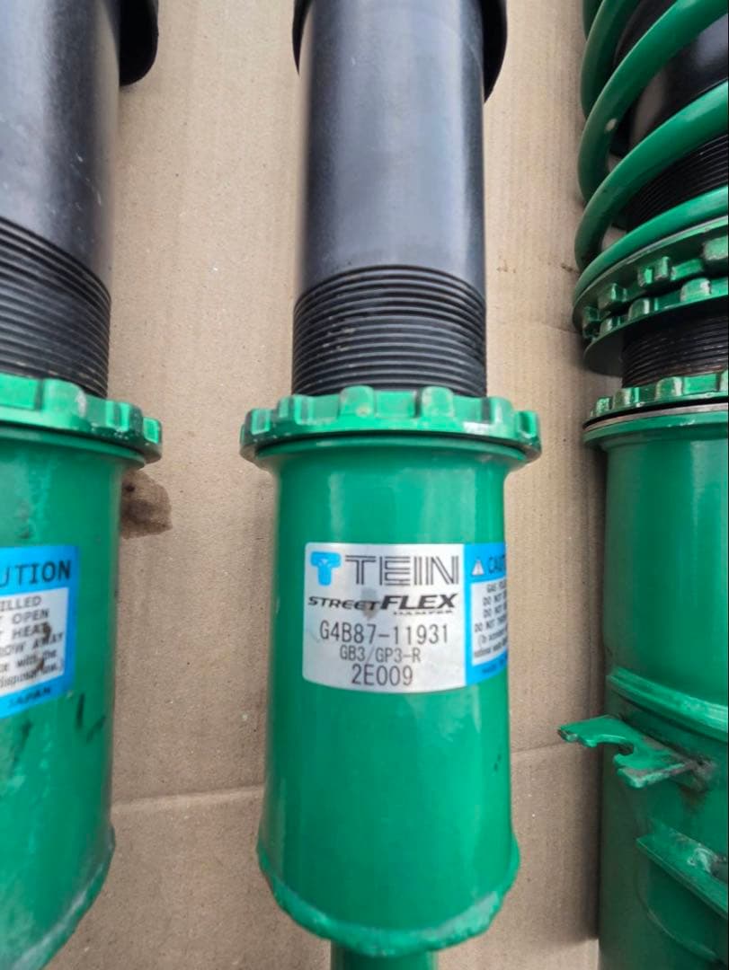 HONDA フリード　GB3 TEIN サスペンションキット　車高調