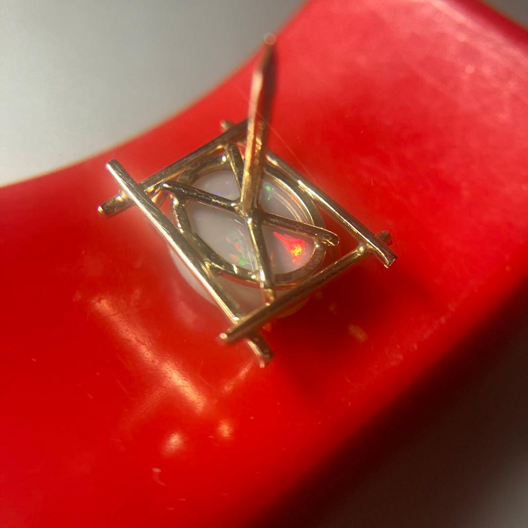 (=^▽^)σ現地でk18(18金)の金具で製作したオパールタイピン