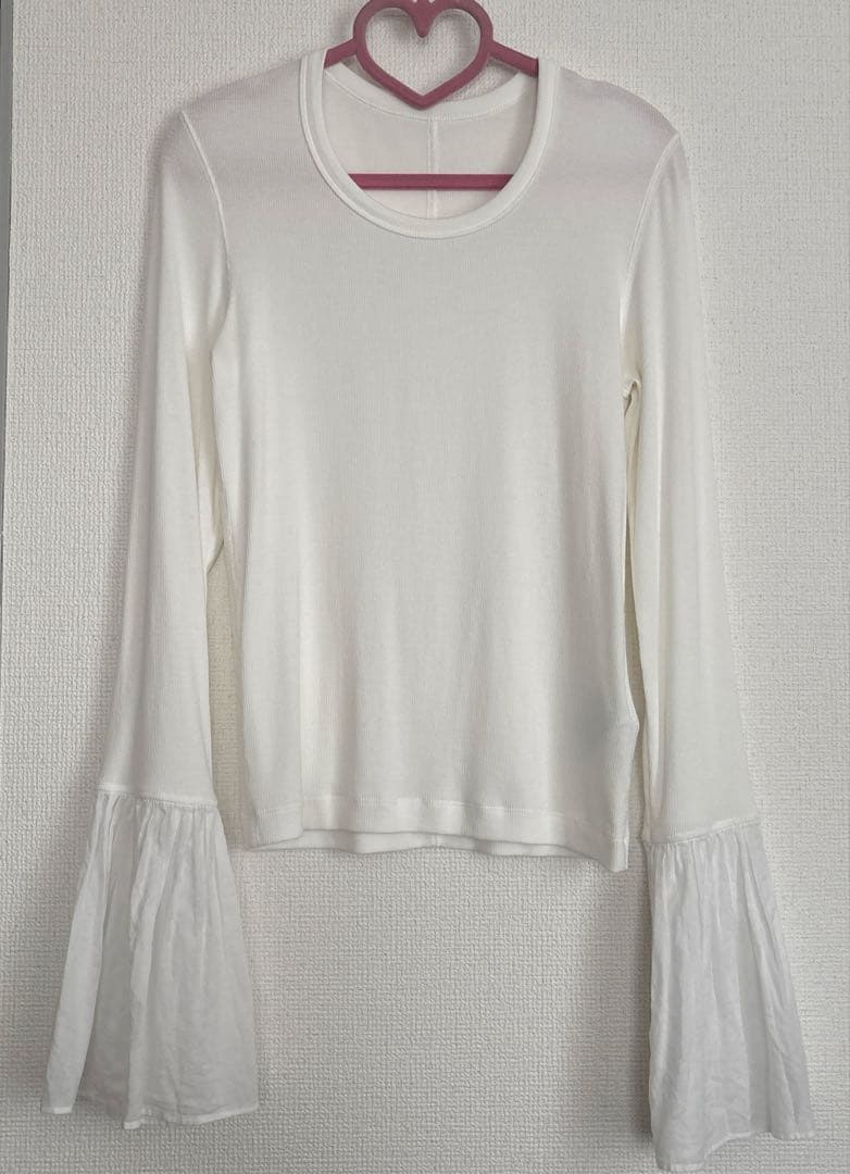 アダムエロペ　カフスフレアーリブプルオーバー　白