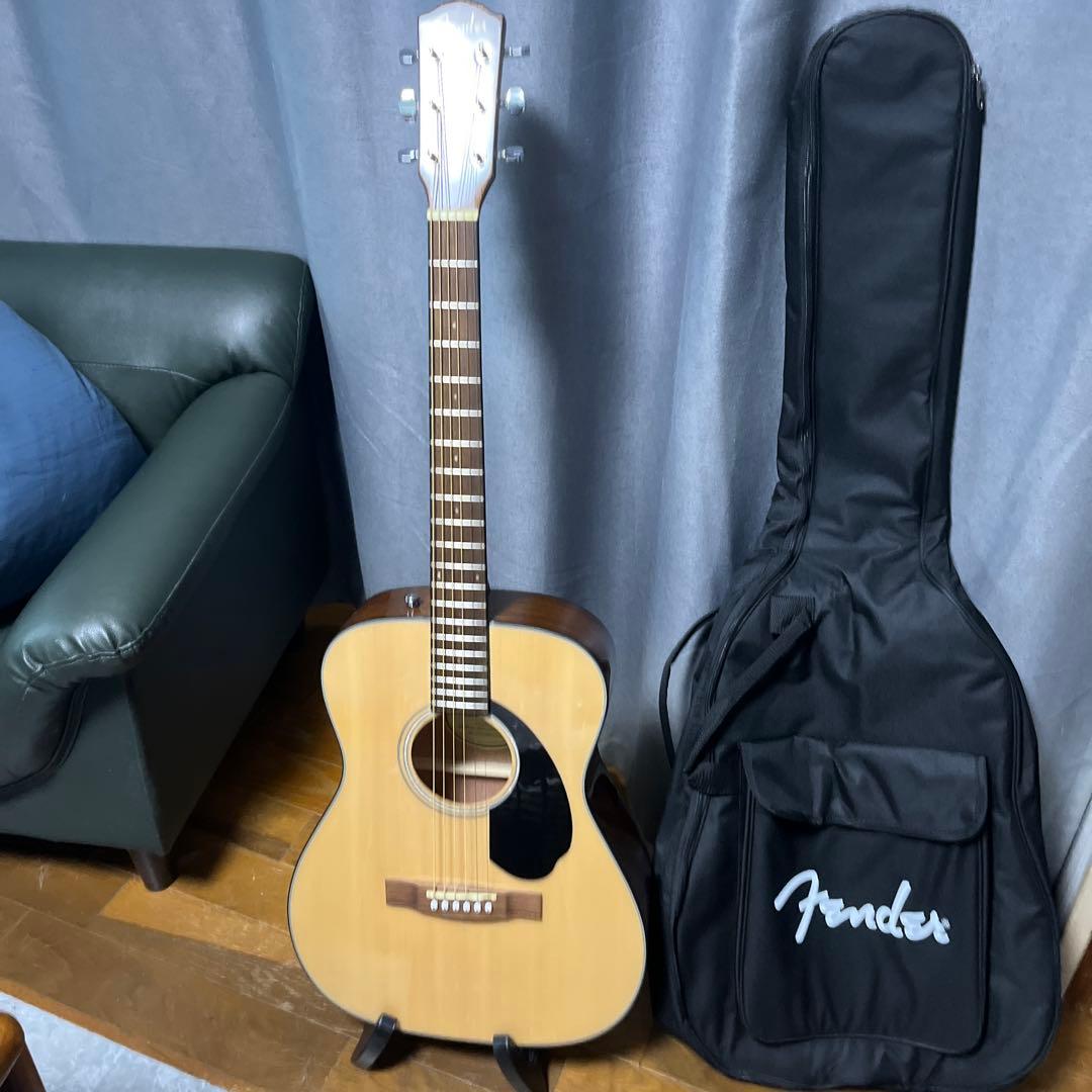 Fender アコースティックギター ギターケース付き