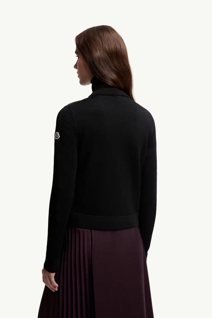 mです【極美品】MONCLER＜モンクレール＞カーディガン TRICOT