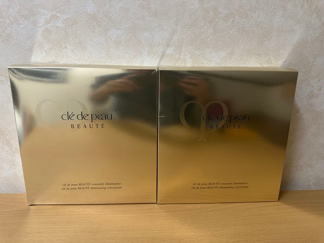 資生堂 クレ・ド・ポー ボーテ コンサントレイリュミナトゥール 6セット入 2個