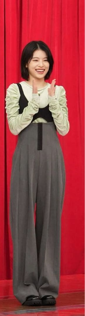 ＜H＞ベロア シャーリングスリーブカットソー