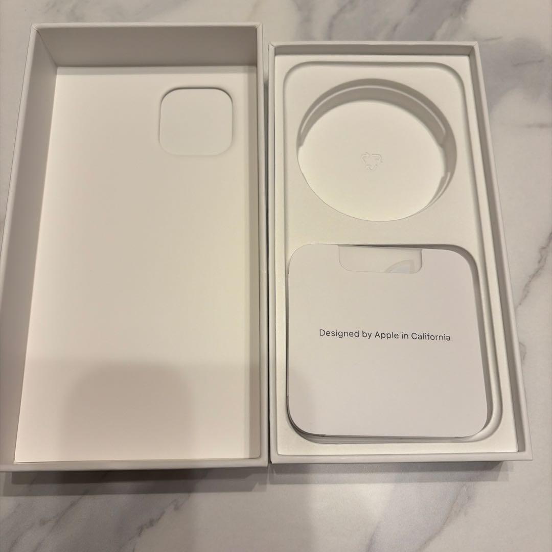 Apple iPhone 12 White 本体　64GB