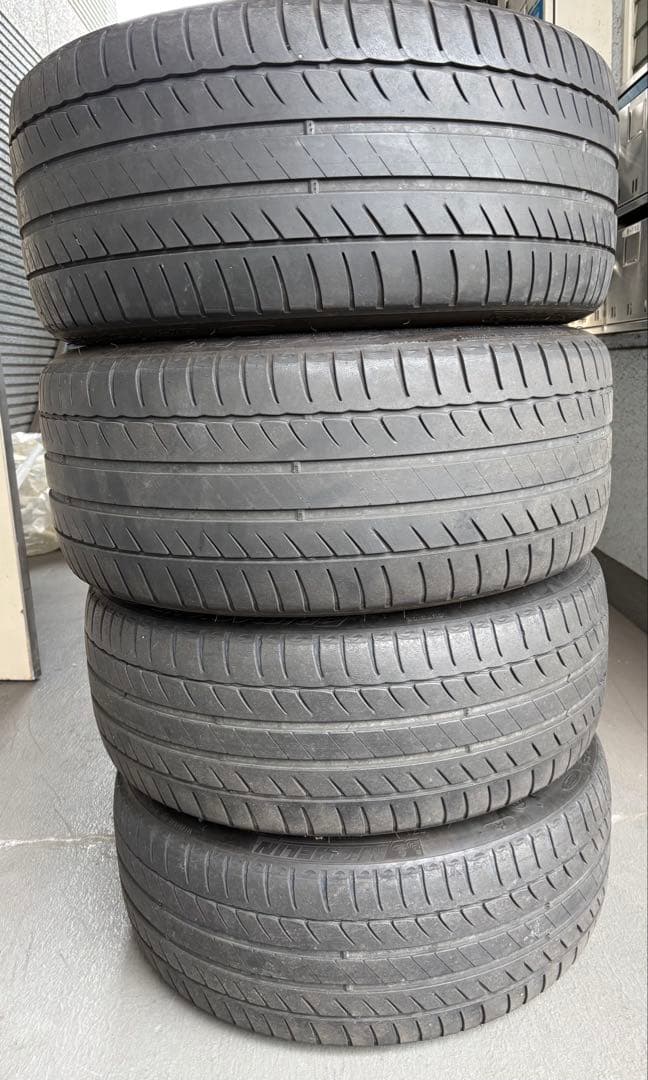  19インチホイールとMICHELINタイヤセット