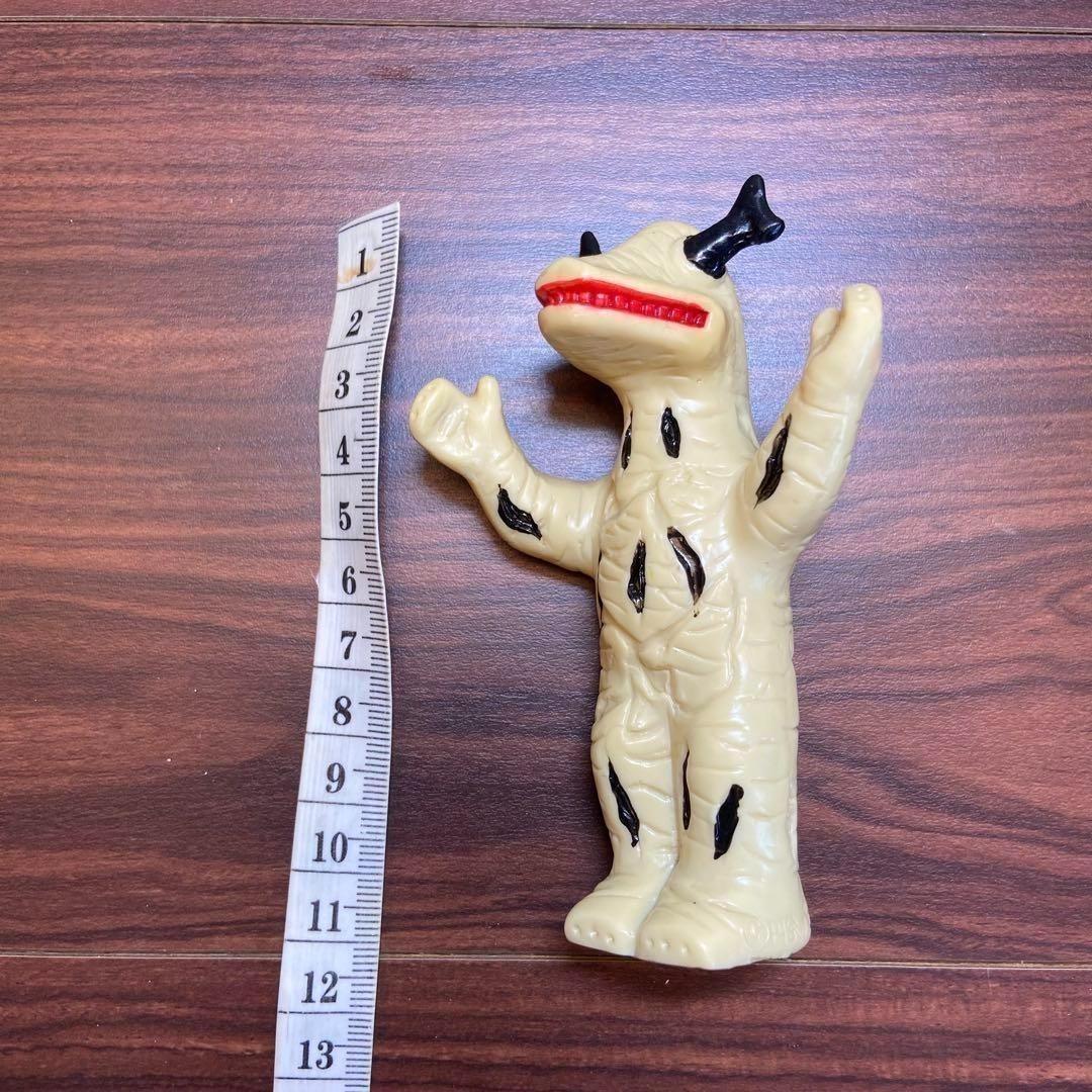 大里玩具 エレキング ソフビ 3175