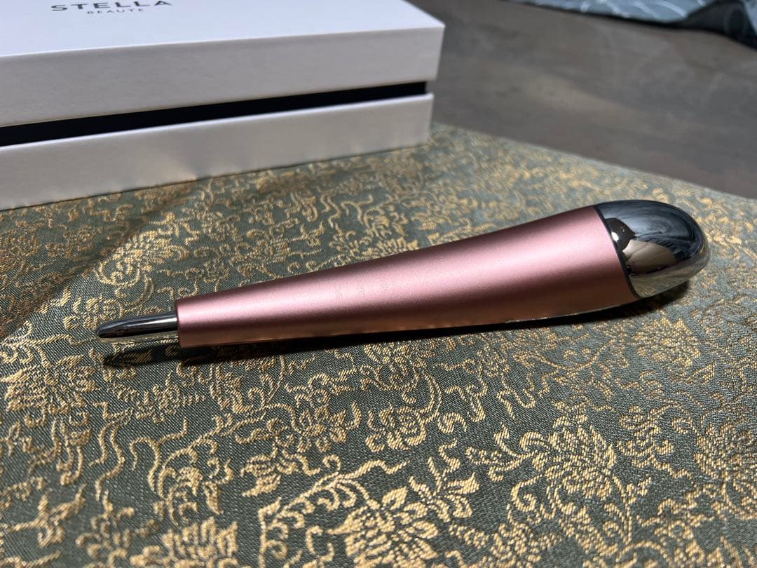 ステラボーテ ビューティフェイススティック 美顔器 ローズゴールド