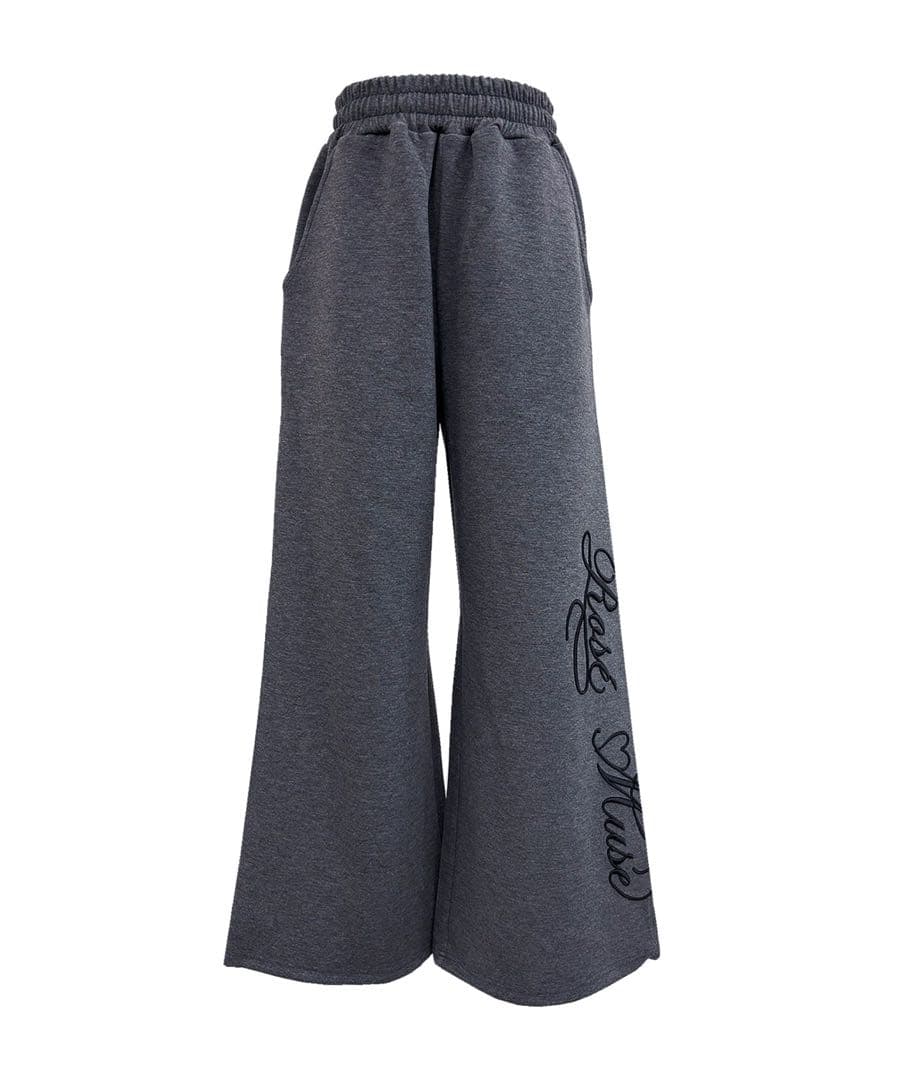 RoseMuseロゼミューズ Logo 3d embroidery hoodie