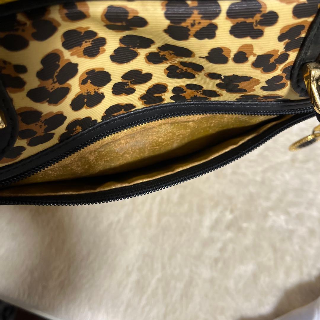 ヴェルサーチ　Versace トートバッグ　ブラック✖️ゴールド　レオパード柄