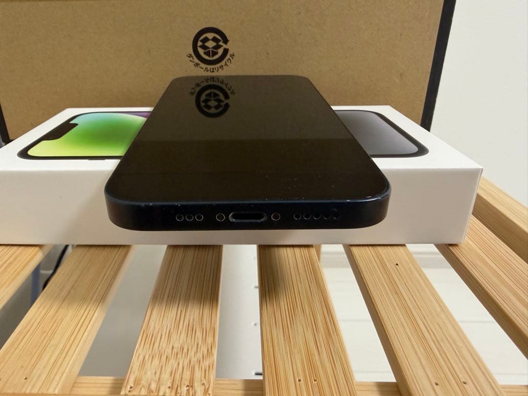 amoa.amoa.247 iPhone14 128G ブラック