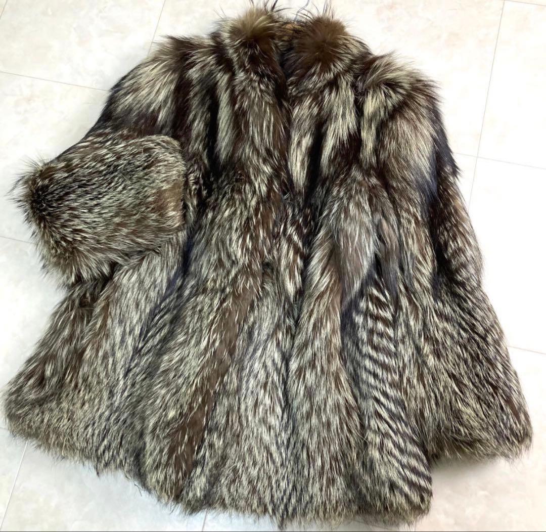 SAGAFOX リアルファーコート シルバーフォックス 11号