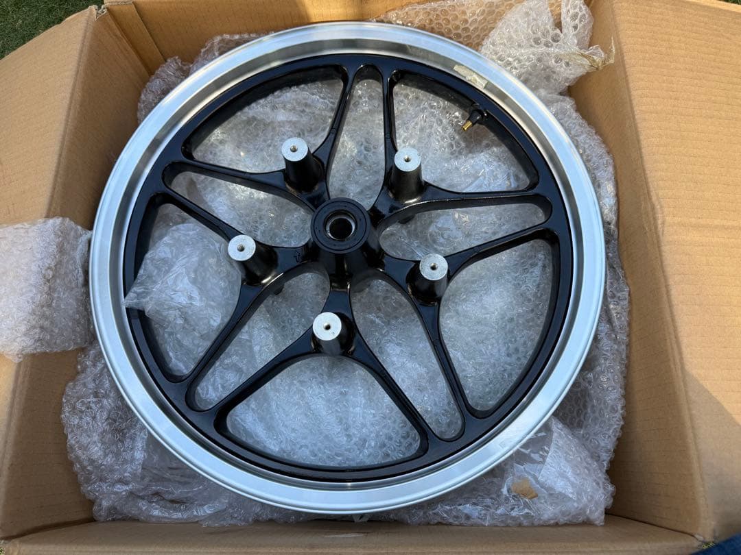 CB1100 純正キャストホイール　フロント&リヤセット