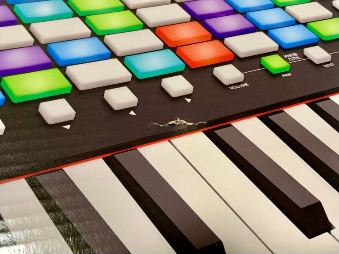 AKAI APC Key 25 mk2 MIDIコントローラー