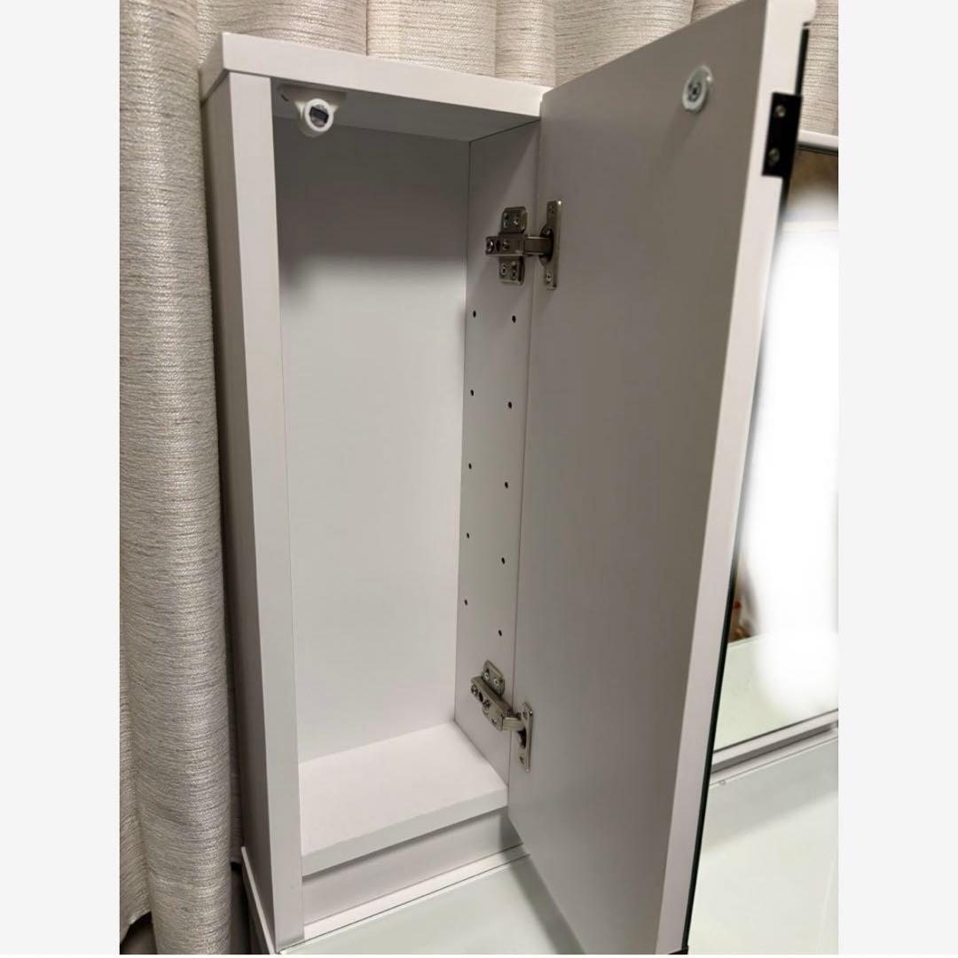 ニトリ　3面鏡ドレッサー　ホワイト　椅子（スツール）付き　※少し訳あり