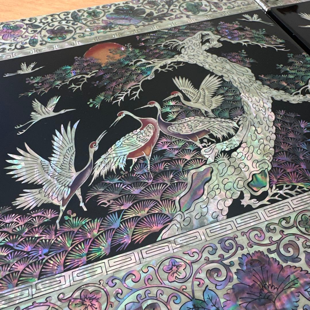 韓国螺鈿　螺鈿細工　高級　ミニ卓上屏風　新品　未使用品　箱付き