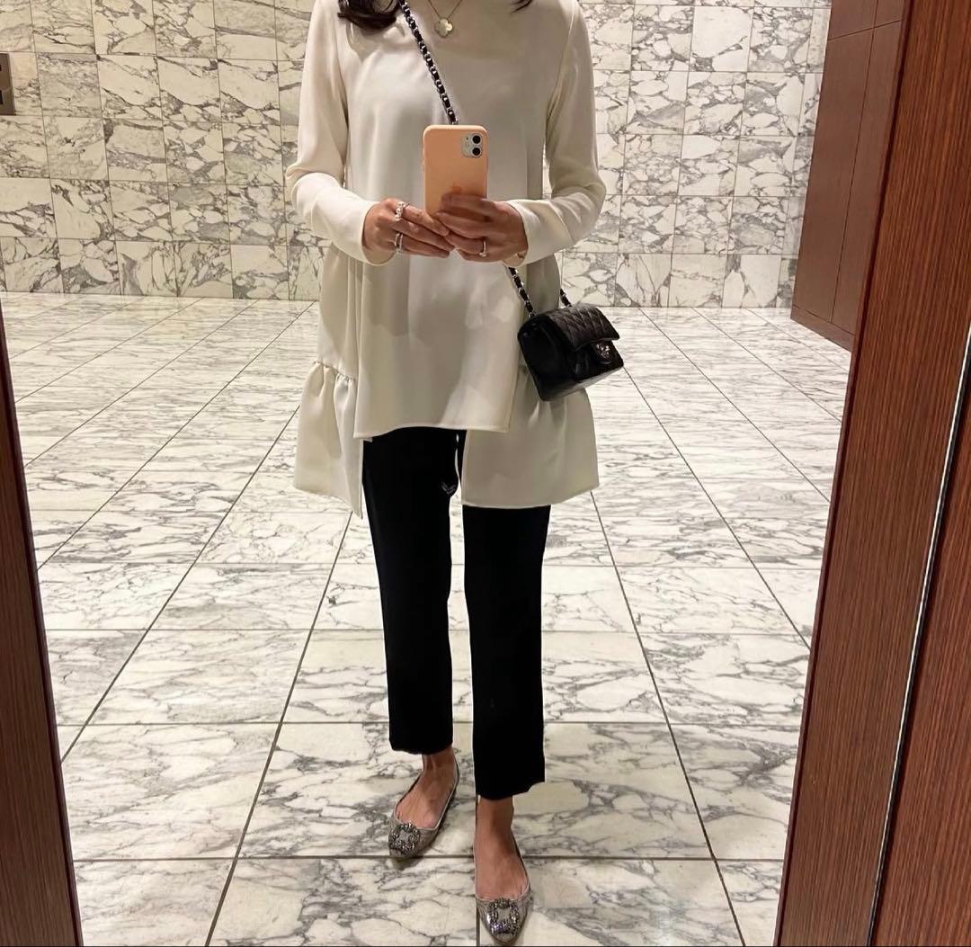 ヨーコチャン サイドスリットバックティアードブラウス yokochan