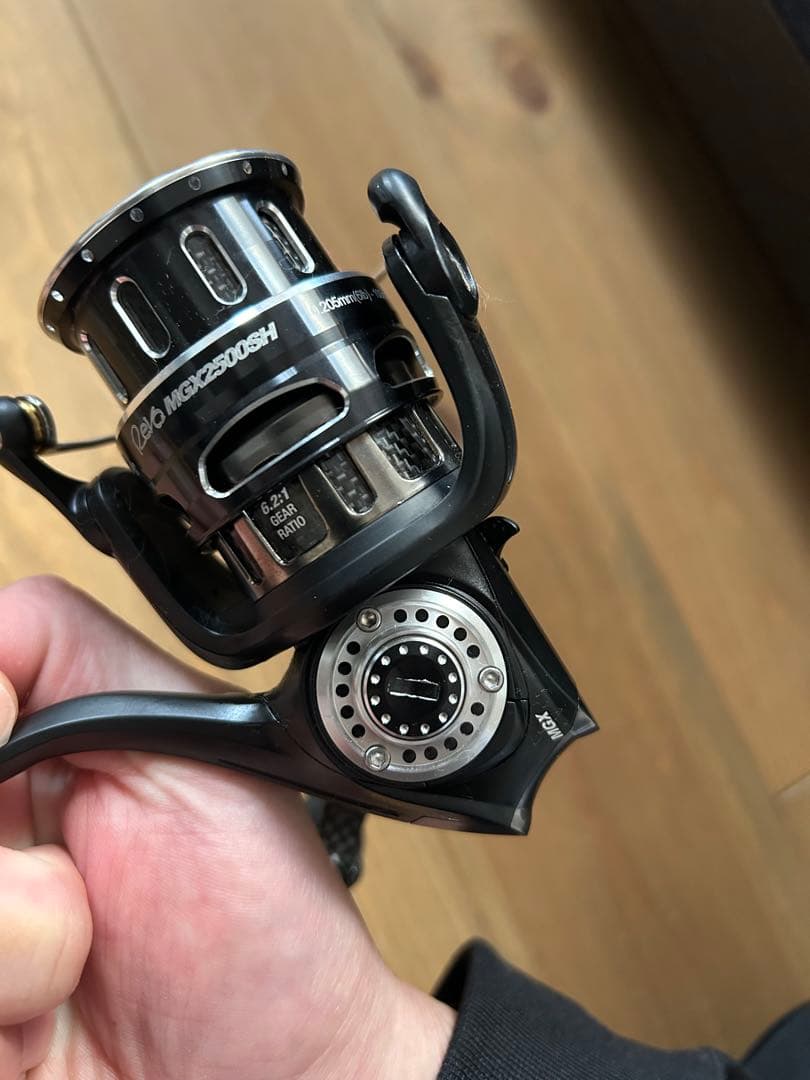 アブガルシア　スピニングリール　MGX2500SH