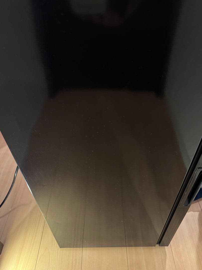 光る！Monster Energy ロゴ入り冷蔵庫