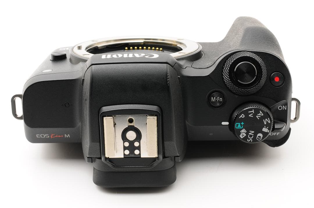 [美品] キャノン Canon EOS kiss M EF-M 15-45mm