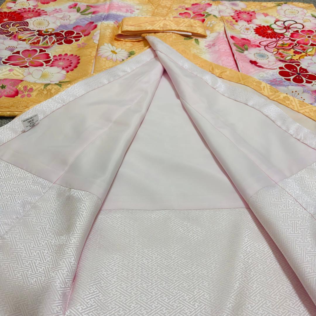 《新品》伝統色 杏色❗️正絹 刺繍入 お宮参り 京友禅多色ぼかし 産着/たとう紙付