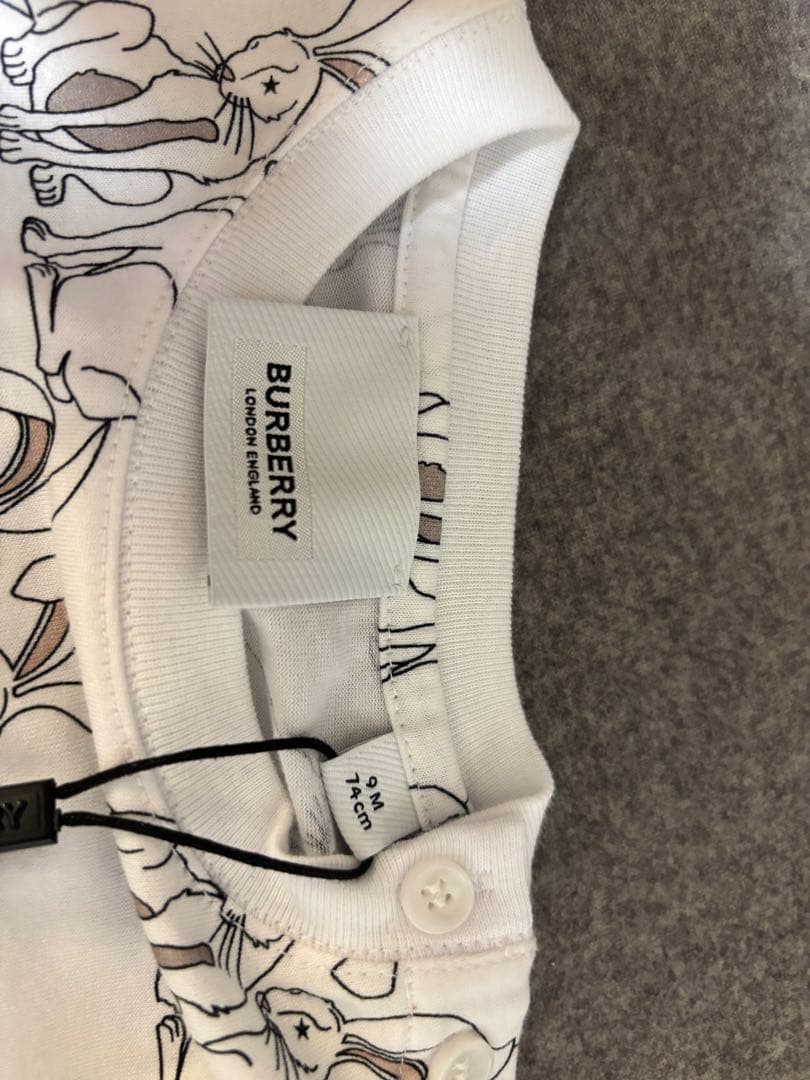 ＜新品・未使用タグ付き＞Burberry ロンパース