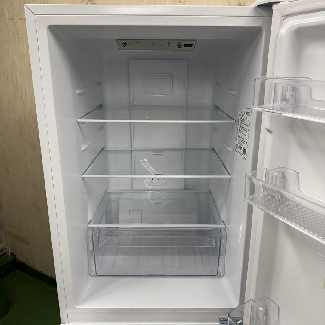 156 シャープ大型冷蔵庫　230L 200L強　小型　一人暮らし　同棲　きれい