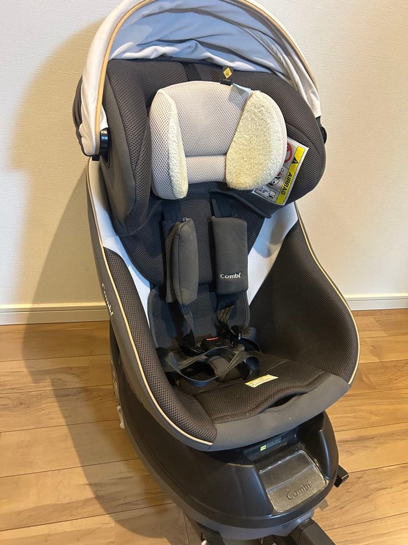 【Combi】クルムーヴスマート エッグショック CG-UIG ISOFIX