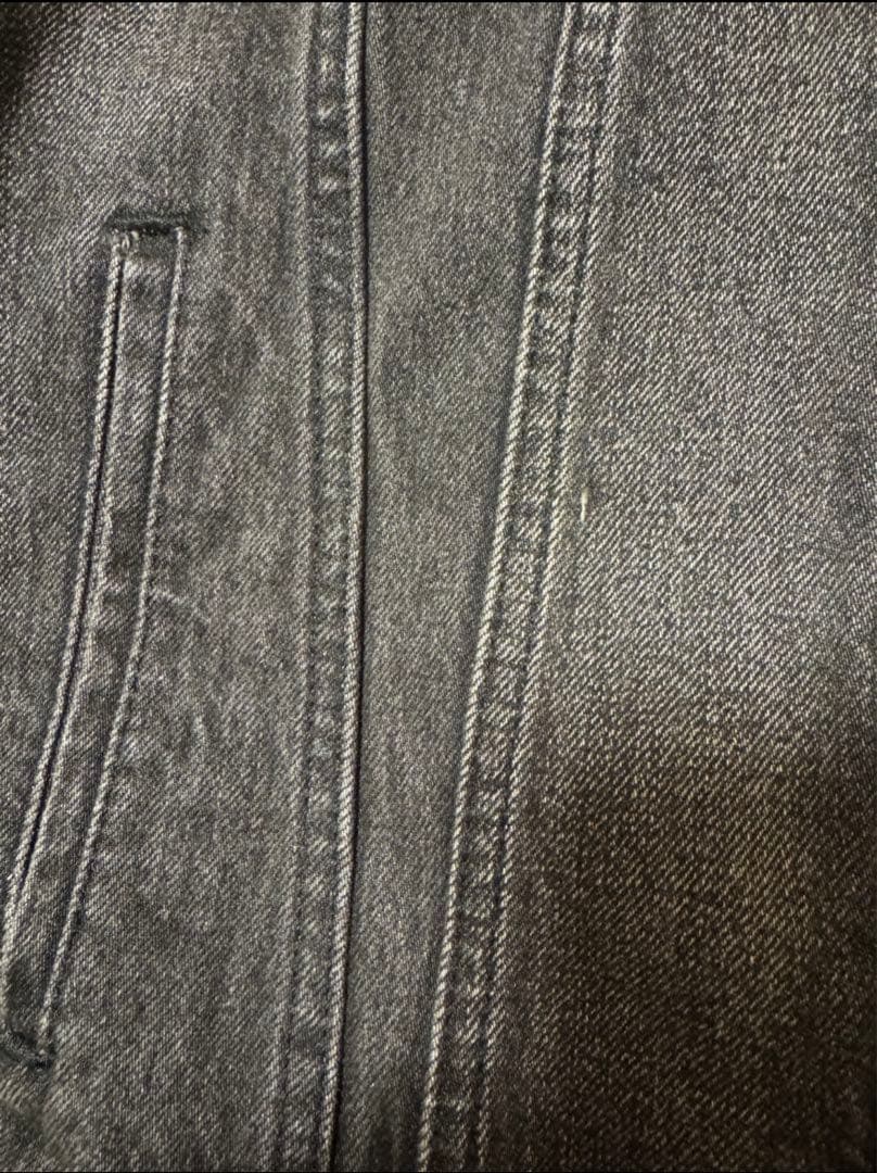 よ*だ様 Levi’sリーバイス ブラック デニム ジャケット ジージャン M