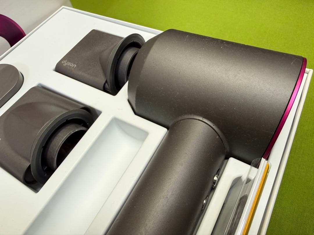 【引っ越し処分】dyson supersonic ヘアドライヤー