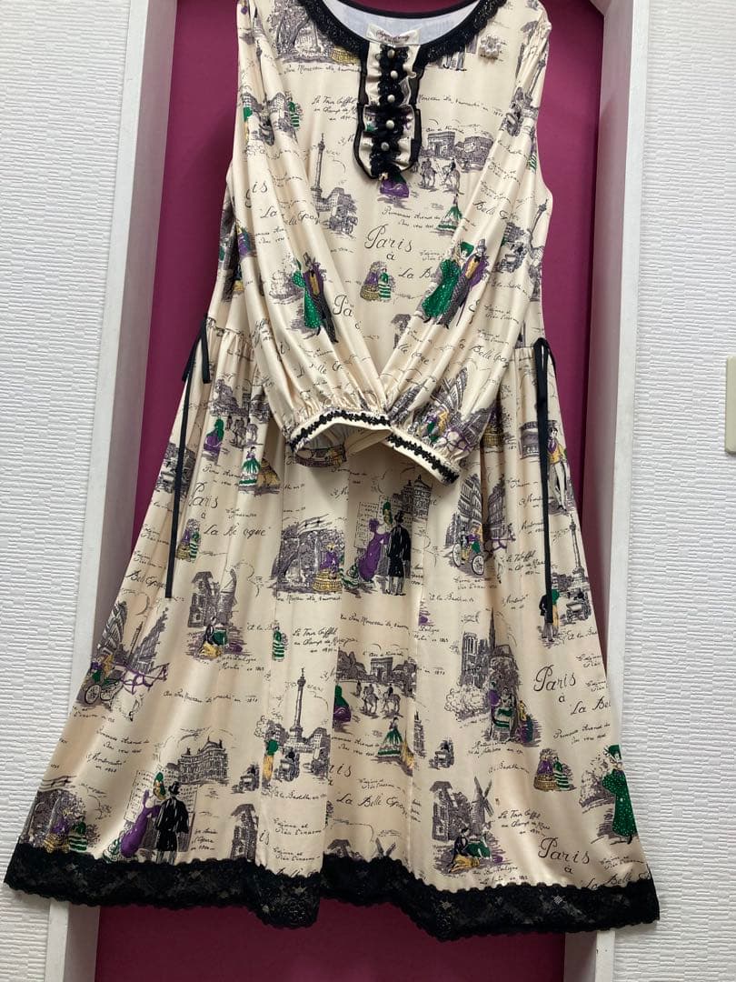 スーパービューティー♡ 秋冬新作Paris柄クラッシックワンピース
