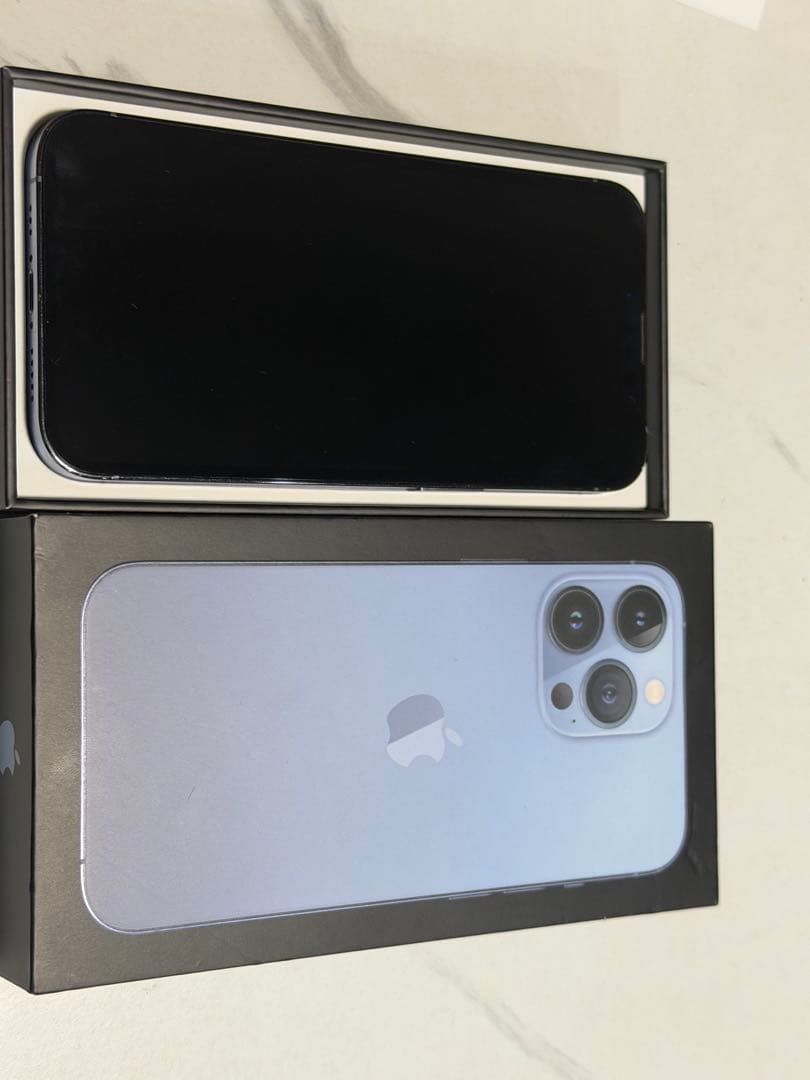 Apple iPhone 13 Pro 256GB シエラブルー 本体