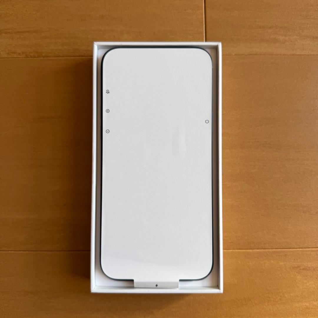 iPhone 14 plus 256GB ミッドナイト magsafe ケース付