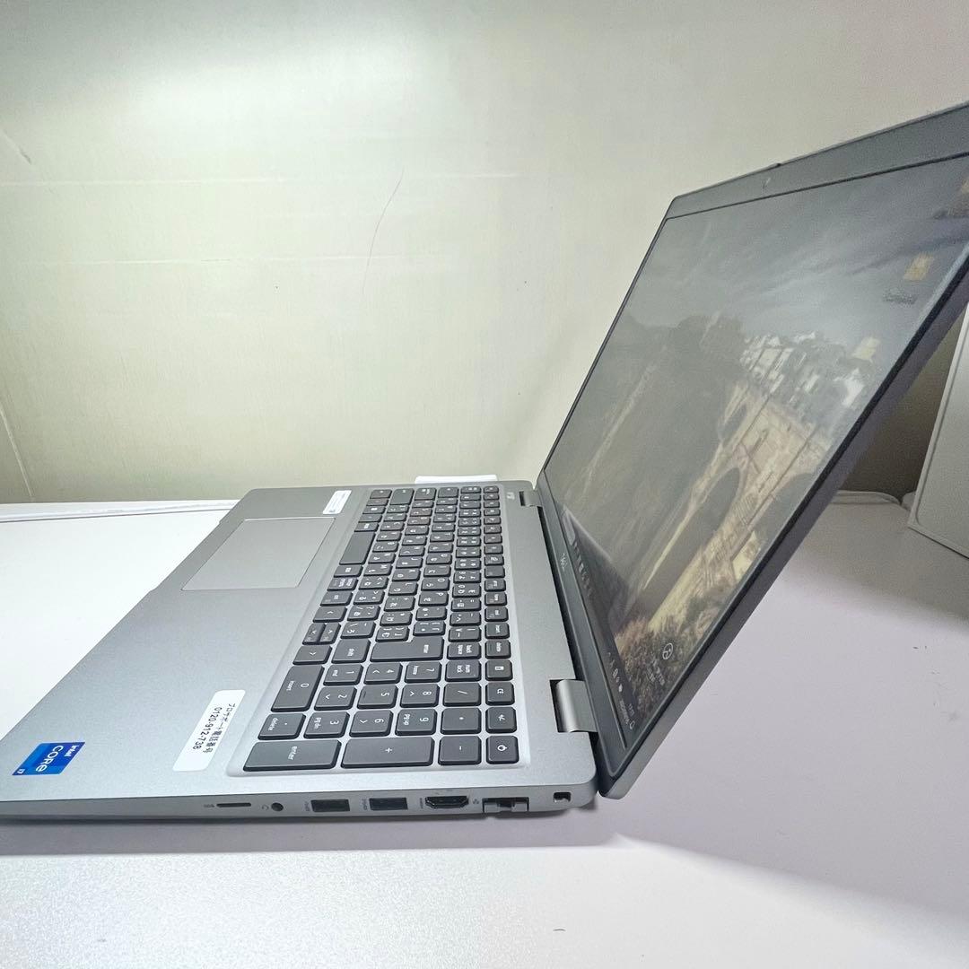 【美品】Latitude 15 5521 16GB i7 高スペック 11世代