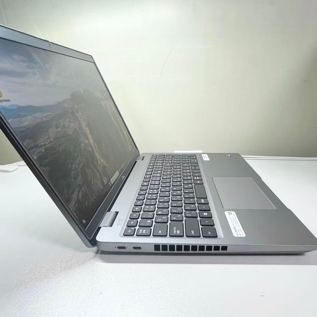【美品】Latitude 15 5521 16GB i7 高スペック 11世代