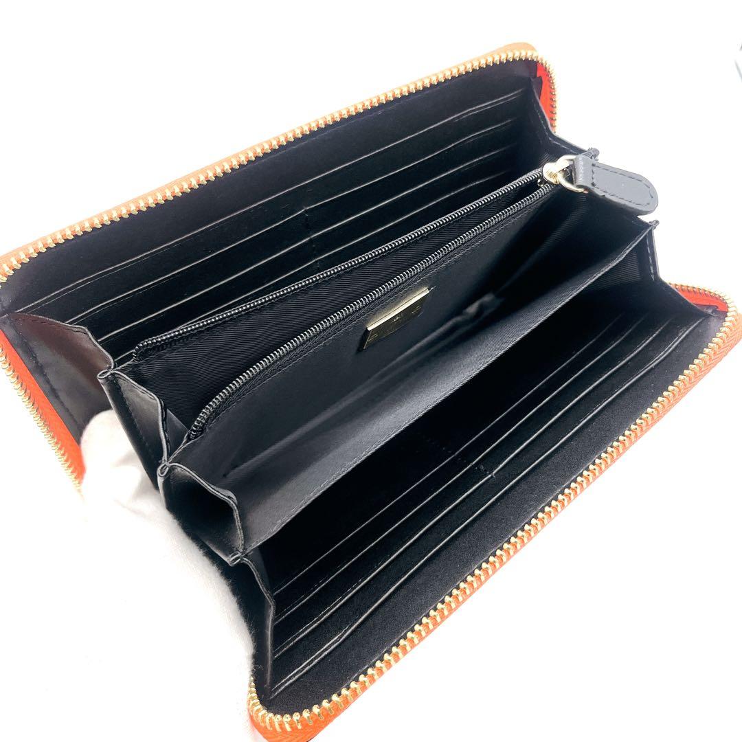 【24時間以内発送】Vivienne Westwood 長財布