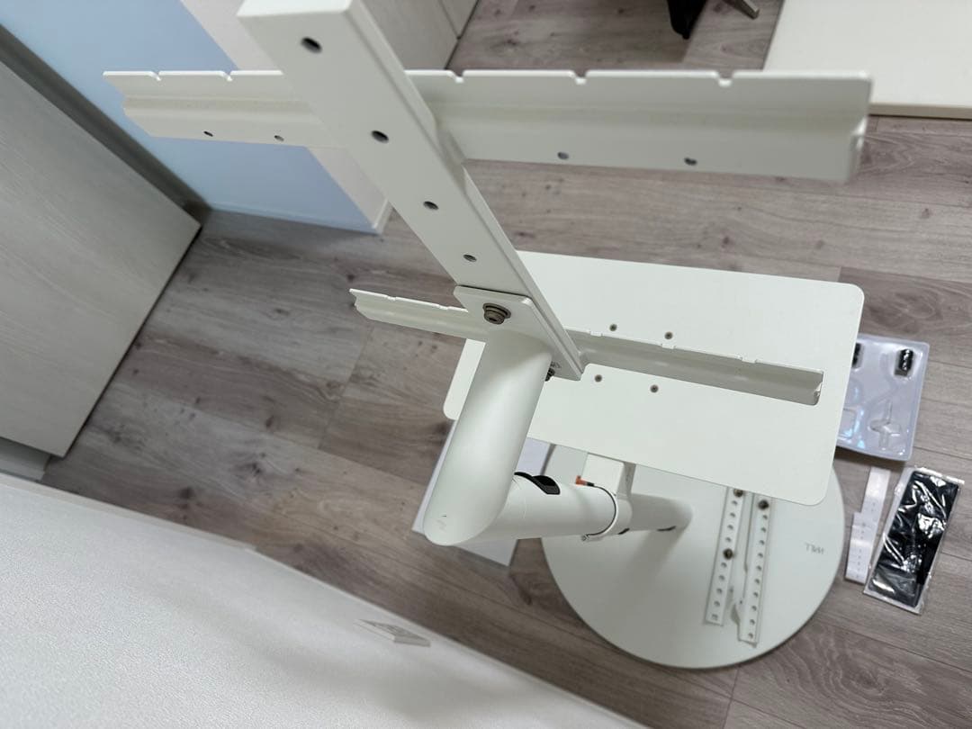 EQUALS WALL A2 ロータイプ 棚板セット　テレビスタンド