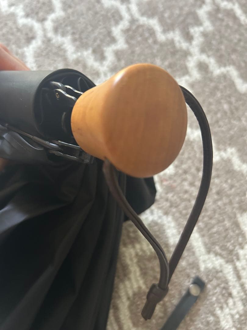 サンバリア折りたたみ日傘 ３段折 / コンビ　ブラック　美品